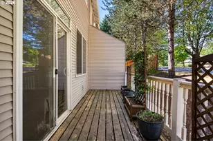 10465 SW Cougar Ln, Beaverton, OR 97003 - Photo 36