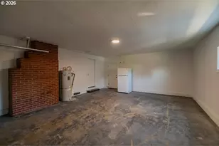 1444 Menlo Loop, Springfield, OR 97477 - Photo 40