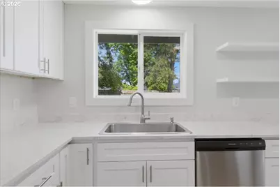1444 Menlo Loop, Springfield, OR 97477 - Photo 22
