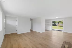 1444 Menlo Loop, Springfield, OR 97477 - Photo 6