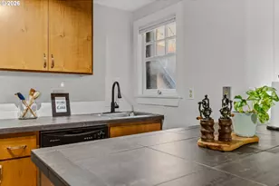 1829 NW Lovejoy St, Portland, OR 97209 - Photo 8