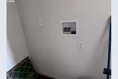 46864 Tucker Rd, Christmas Valley, OR 97641 - Photo 26