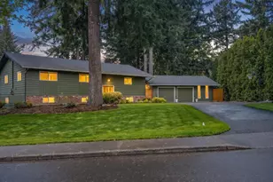 2414 SE Bella Vista Rd, Vancouver, WA 98683 - Photo 2