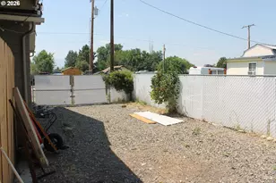 710 Broadway St, Baker City, OR 97814 - Photo 22