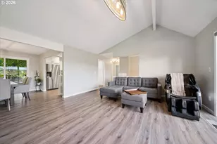 14622 NE Rose Pkwy, Portland, OR 97230 - Photo 10