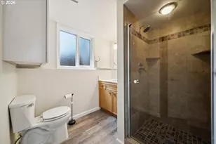 14622 NE Rose Pkwy, Portland, OR 97230 - Photo 28