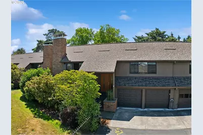 14622 NE Rose Pkwy, Portland, OR 97230 - Photo 2