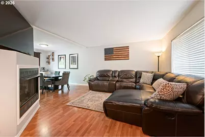 7502 SW Applegate Dr, Beaverton, OR 97007 - Photo 4