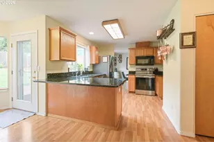 7502 SW Applegate Dr, Beaverton, OR 97007 - Photo 8