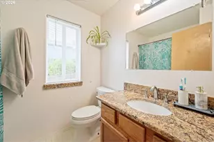7502 SW Applegate Dr, Beaverton, OR 97007 - Photo 24
