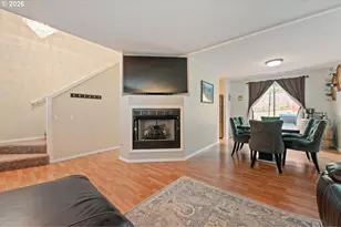 7502 SW Applegate Dr, Beaverton, OR 97007 - Photo 4