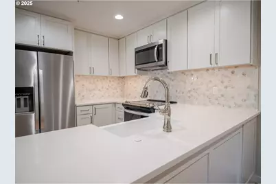 420 Elk Creek Rd #401, Cannon Beach, OR 97110 - Photo 16