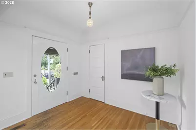 4716 NE Rodney Ave, Portland, OR 97211 - Photo 4