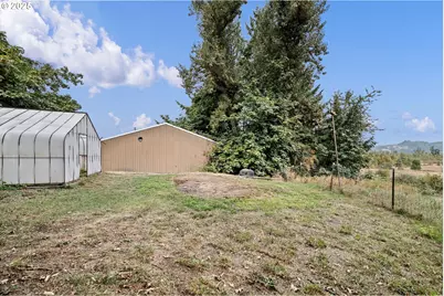 36117 Highway 58, Pleasant Hill, OR 97455 - Photo 40