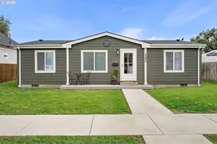 2540 11th St, Baker City, OR 97814 - Photo 1