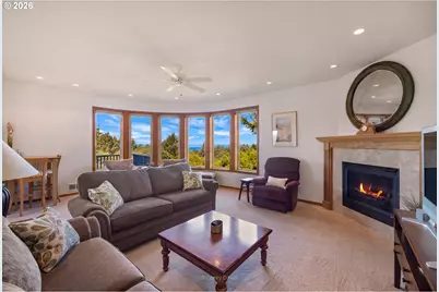 388 Ridge Ct, Manzanita, OR 97130 - Photo 8