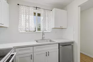 1267 NE 183rd Ave, Portland, OR 97230 - Photo 10
