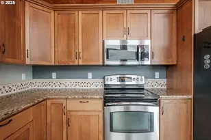 29109 Brownsville Rd, Brownsville, OR 97327 - Photo 10
