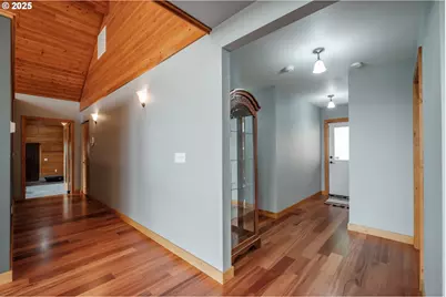 29109 Brownsville Rd, Brownsville, OR 97327 - Photo 12