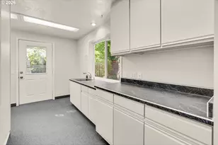19500 SW Alderwood Ct, Beaverton, OR 97003 - Photo 24