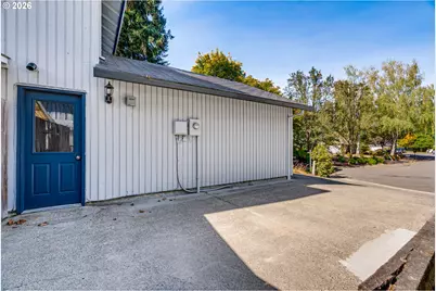 19500 SW Alderwood Ct, Beaverton, OR 97003 - Photo 4