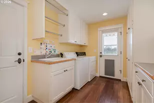 28015 Crossley Ln, Eugene, OR 97402 - Photo 34