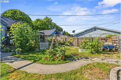 561 18th Ave, Longview, WA 98632 - Photo 22