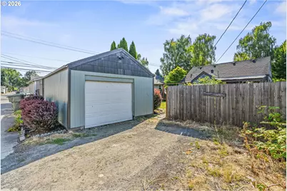 561 18th Ave, Longview, WA 98632 - Photo 26