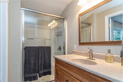 132 Aspen Ct, Roseburg, OR 97471 - Photo 24