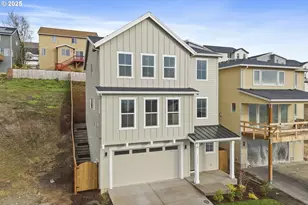 12171 SW Autumnview St, Tigard, OR 97224 - Photo 2