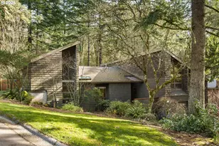 9 Bernini Ct, Lake Oswego, OR 97035 - Photo 2
