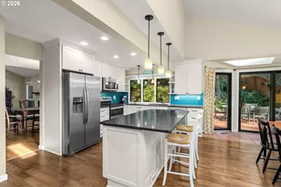 9 Bernini Ct, Lake Oswego, OR 97035 - Photo 14