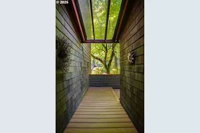 9 Bernini Ct, Lake Oswego, OR 97035 - Photo 6