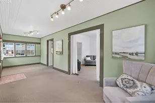 5214 SE 62nd Ave, Portland, OR 97206 - Photo 8