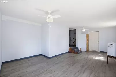 5135 C St, Springfield, OR 97478 - Photo 16