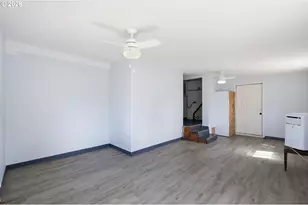 5135 C St, Springfield, OR 97478 - Photo 16
