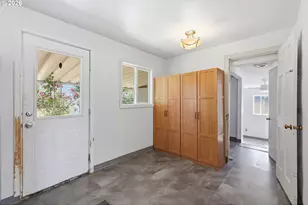 5135 C St, Springfield, OR 97478 - Photo 12