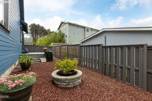 3251 NW Neptune Ave, Lincoln City, OR 97367 - Photo 26