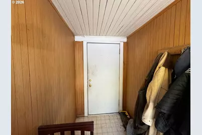 209 N River St, Enterprise, OR 97828 - Photo 26