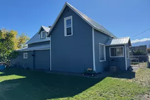 209 N River St, Enterprise, OR 97828 - Photo 2