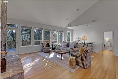 700 SW 67th Pl, Portland, OR 97225 - Photo 12