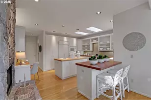 700 SW 67th Pl, Portland, OR 97225 - Photo 20