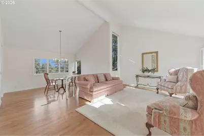 3945 Spring Blvd, Eugene, OR 97405 - Photo 8