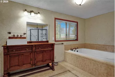 2850 Garfield St, Eugene, OR 97405 - Photo 32