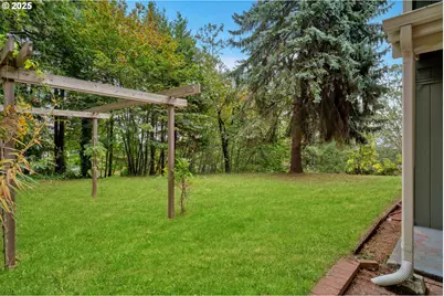 2850 Garfield St, Eugene, OR 97405 - Photo 40