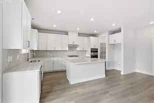 14960 NW Legend St, Portland, OR 97229 - Photo 4