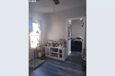 515 SE 4th St, Pendleton, OR 97801 - Photo 6