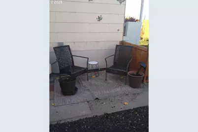 515 SE 4th St, Pendleton, OR 97801 - Photo 14