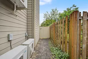 5734 N Montana Ave, Portland, OR 97217 - Photo 28