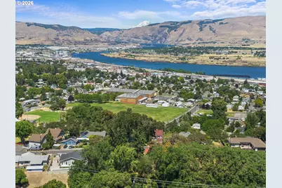 1306 E 18th St, The Dalles, OR 97058 - Photo 44